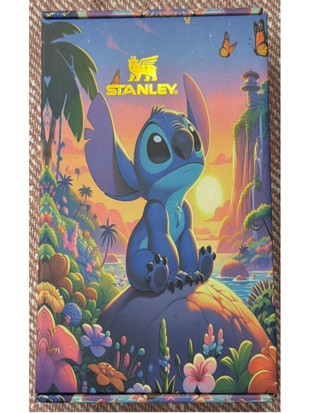 Stitch Stanley x LoveShackFancy Stitch Quencher H2.0 Tumbler 40oz - Picture 5 of 6